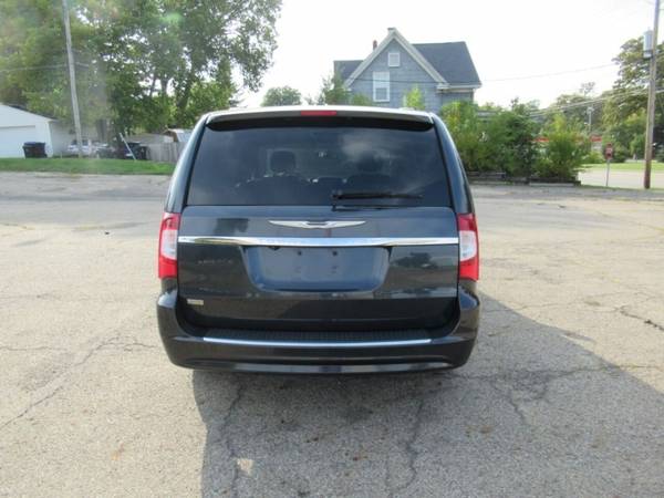 2014 Chrysler Town and Country Touring 4dr Mini Van - cars & trucks... for sale in Bloomington, IL – photo 20
