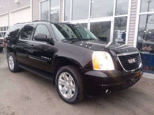2008 GMC Yukon XL 4WD 4dr 1500 SLT w/4SA Guaranteed Approval !! for sale in Plainville, CT – photo 2