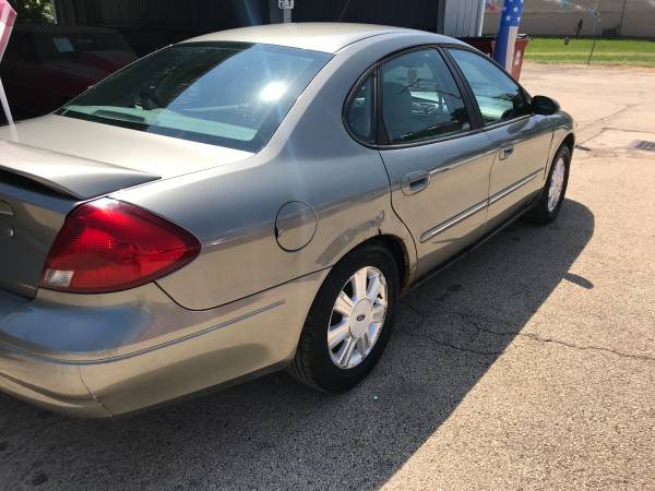 2003 Ford Taurus Runs great!!! - cars & trucks - by dealer - vehicle... for sale in Clinton, IA – photo 5