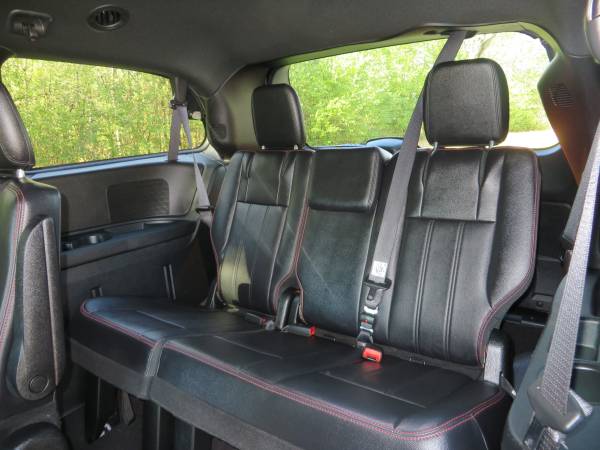 2015 Dodge Grand Caravan R/T-Leather! Stow 'N Go! Remote Start!... for sale in West Allis, WI – photo 11