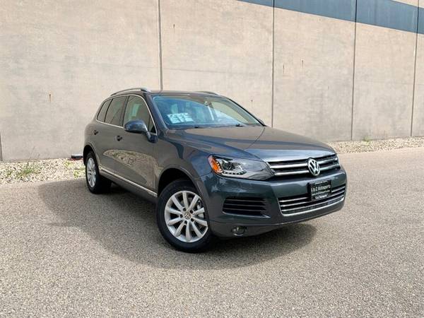 2012 Volkswagen Touareg V6 TDI -- ONLY ONE OWNER ** DESIRABLE DIESEL * for sale in Madison, WI – photo 16