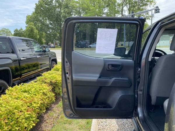 2018 Toyota Tacoma SR DOUBLE CAB, WARRANTY, AUX/USB PORT, BLUEOOTH for sale in Norfolk, VA – photo 20