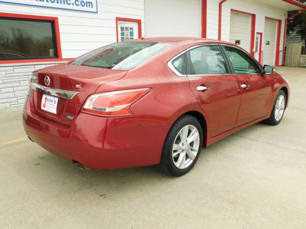 2013 Nissan Altima 2.5 SL - cars & trucks - by dealer - vehicle... for sale in Des Moines, IA – photo 5