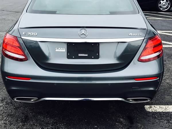 2018 MERCEDES E300 4MATIC - - by dealer - vehicle for sale in Salem, MA – photo 4