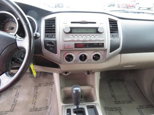 2005 Toyota Tacoma Double 128 Auto 4WD New Frame 221, 954 miles for sale in Waterloo, IA – photo 19