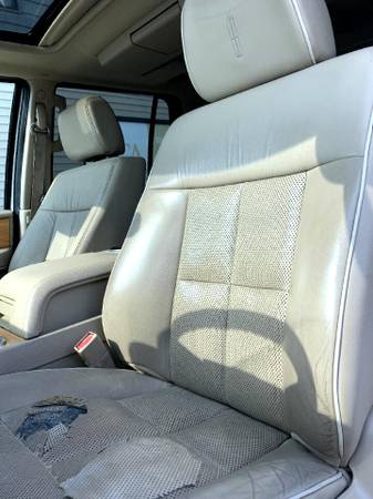 2008 Lincoln Navigator 4WD 4dr - - by dealer - vehicle for sale in Chesaning, MI – photo 10