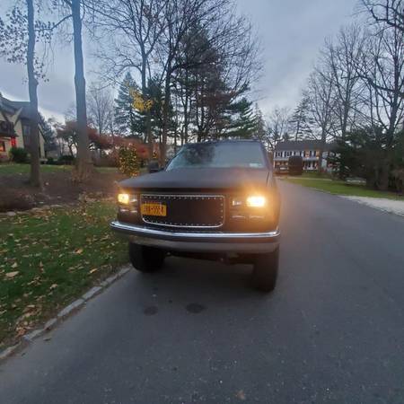 1997 lifted GMC K1500 - cars & trucks - by owner - vehicle... for sale in Manhasset, NY – photo 3