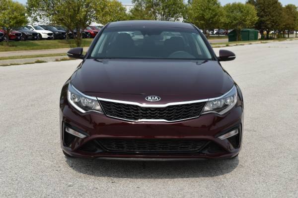 2019 Kia Optima LX ***11K MILES ONLY*** - cars & trucks - by dealer... for sale in Omaha, IA – photo 4