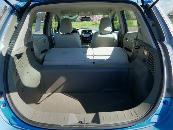 2012 Nissan LEAF Electric 4dr HB SL Sedan - - by for sale in Corvallis, OR – photo 11