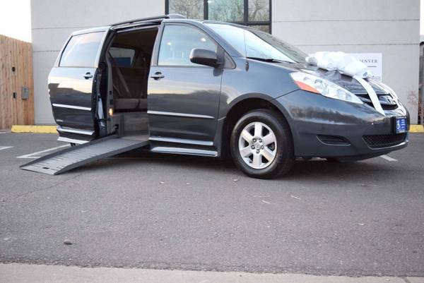 2007 *Toyota* *Sienna* *LE* GRAY - cars & trucks - by dealer -... for sale in Denver, NM – photo 2