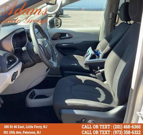 2017 Chrysler Pacifica Touring FWD Buy Here Pay Her for sale in Little Ferry, NY – photo 13