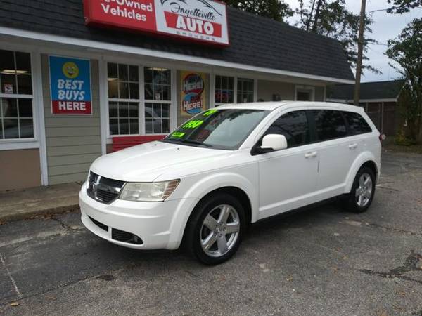 2009 Dodge Journey - cars & trucks - by dealer - vehicle automotive... for sale in Fayetteville, NC – photo 2
