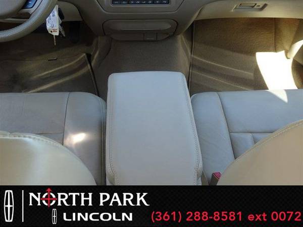 2007 Lincoln Town Car Signature - sedan for sale in San Antonio, TX – photo 18