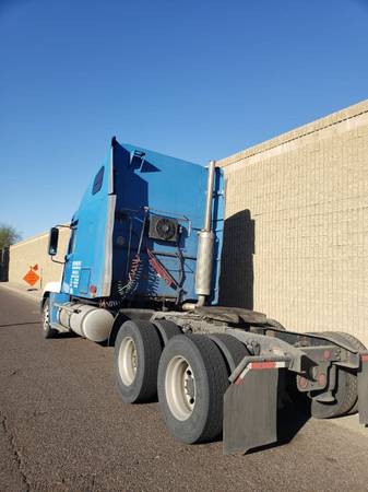 2007 Freightliner Century for sale in Elgin, IL – photo 4