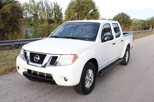 2015 Nissan Frontier SV 4x2 4dr Crew Cab 5 ft SB Pickup 5A 999 for sale in Davie, FL – photo 3