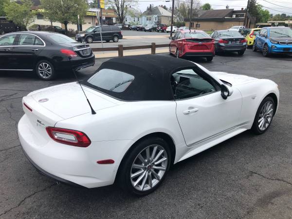 2017 Fiat 124 Spider - - by dealer - vehicle for sale in Holyoke, MA – photo 18