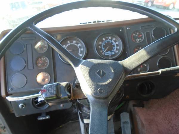 1991 INTERNATIONAL 9800 CAB OVER CUMMINS - - by dealer for sale in Rushville, OH – photo 24