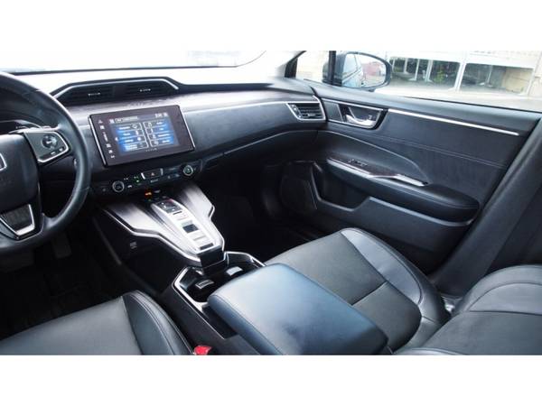 2018 Honda Clarity Plug-In Hybrid Touring 4dr Sedan*16K MILES* -... for sale in Sacramento , CA – photo 16
