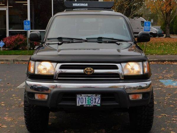 2000 Toyota 4Runner SR5 4X4 / 3.4L V6 / Sunroof / LIFTED/ 101,000... for sale in Portland, OR – photo 5