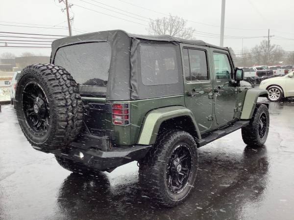 Sharp! 2007 Jeep Wrangler Sahara! Lifted 4x4! Finance Now! - cars &... for sale in Ortonville, MI – photo 5