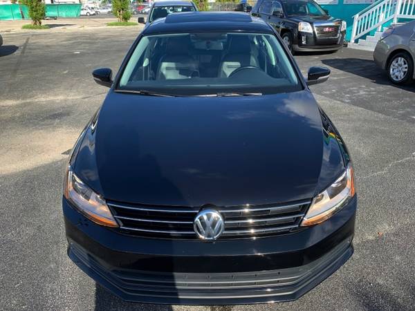 2017 Volkswagen Jetta 1.4T SE 1 OWNER CLEAN TITLE EXCELLENT CONDITION for sale in Miami, FL – photo 3
