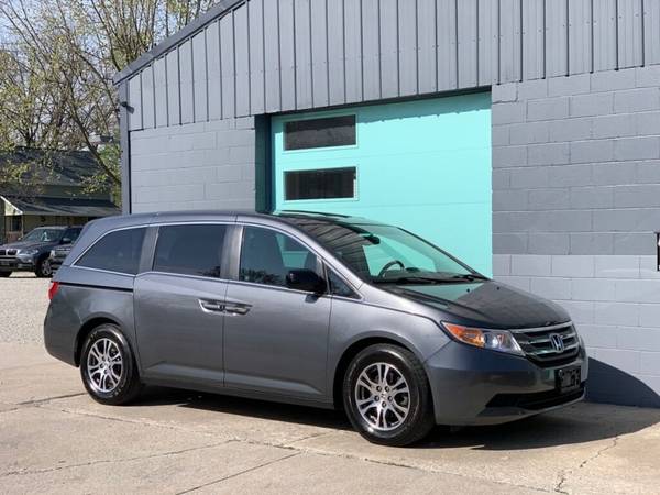 2012 Honda Odyssey EXL - - by dealer - vehicle for sale in Sheridan, IN – photo 8