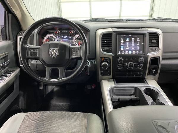 2017 Ram 1500 Crew Cab - Small Town & Family Owned! Excellent for sale in Wahoo, NE – photo 14