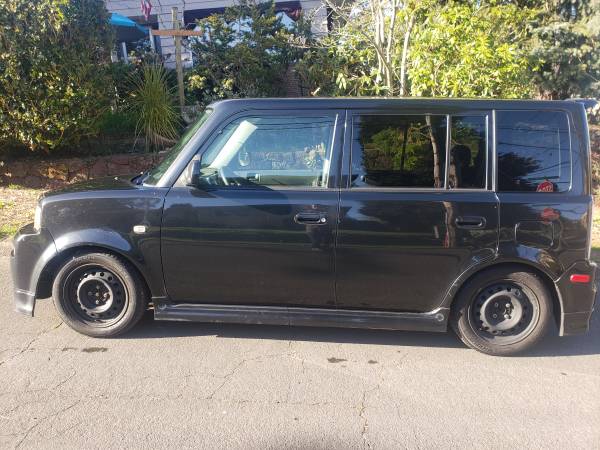 2005 SCION XB - BOSSY TINTED MANUAL - - by for sale in Portland, OR – photo 2