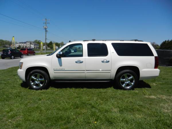 2011 Chevy Suburban LTZ 4X4 - NAV, RES, Loaded, 120k! - cars & for sale in Georgetown, MD – photo 2