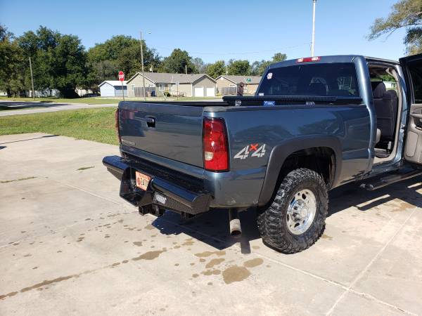Nice and very Reliable chevy 2500 HD for sale in Belle Plaine, KS – photo 4