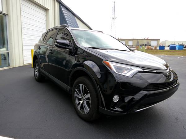 2018 Toyota RAV4 XLE - - by dealer - vehicle for sale in Springfield, MO – photo 7