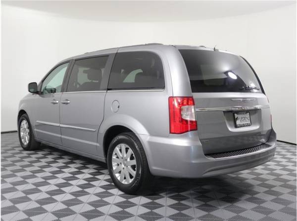 2014 Chrysler Town Country Van Town Country Chrysler for sale in Burien, WA – photo 5