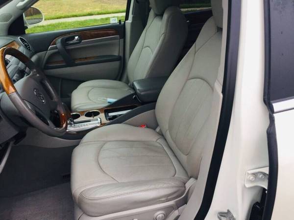 2011 Buick Enclave 3rd row--WE FINANCE EVERYONE - cars & trucks - by... for sale in burlington city, PA – photo 3