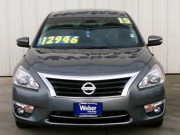 2015 Nissan Altima 2.5 SV-NICE SEDAN! RUNS AND DRIVES EXCELLENT! for sale in Silvis, IA – photo 4