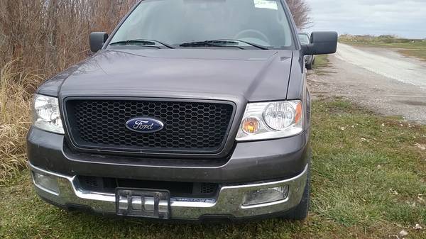 2005 F150 XLT Crew - cars & trucks - by owner - vehicle automotive... for sale in Aledo, IA – photo 2
