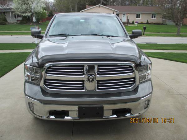 2013 Ram 1500 4D Crew Cab Bighorn Truck for sale in Seven Hills, OH – photo 2