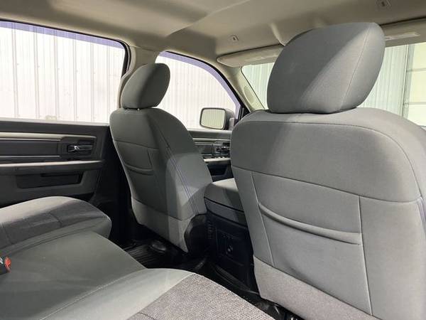 2017 Ram 1500 Crew Cab - Small Town & Family Owned! Excellent for sale in Wahoo, NE – photo 13