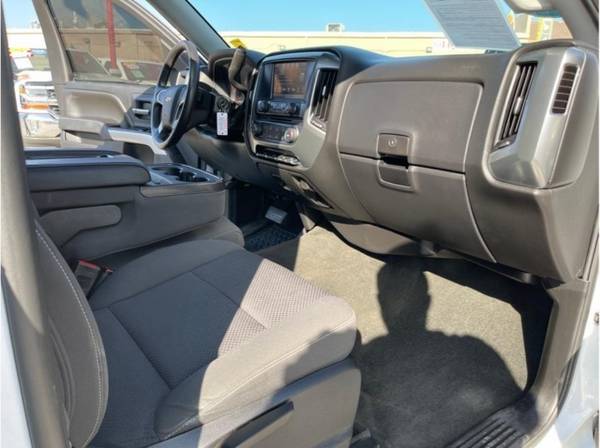 2018 Chevrolet Silverado 1500 LT Pickup 2D 6 1/2 ft - cars & trucks... for sale in Fresno, CA – photo 24