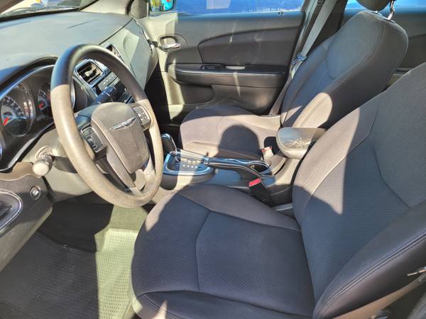 2013 CHRYSLER 200 LX - cars & trucks - by dealer - vehicle... for sale in Alexandria, OH – photo 4