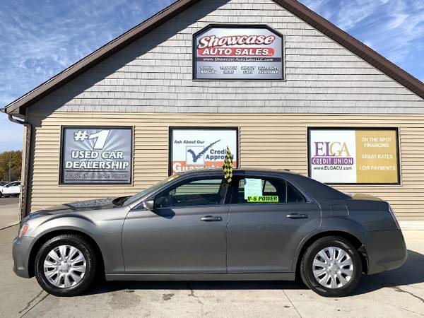 2012 Chrysler 300 4dr Sdn V6 Touring RWD - cars & trucks - by dealer... for sale in Chesaning, MI – photo 7