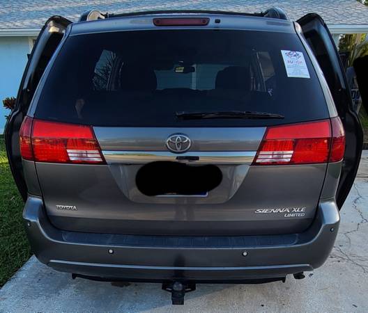 Toyota Sienna - cars & trucks - by owner - vehicle automotive sale for sale in Bradenton, FL – photo 13