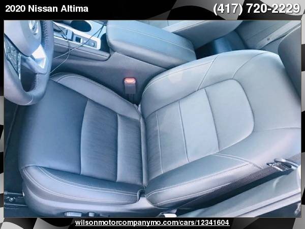 2020 Nissan Altima 2.5 SL Leather Roof back Up Brand New Top dollar... for sale in Springfield, MO – photo 18