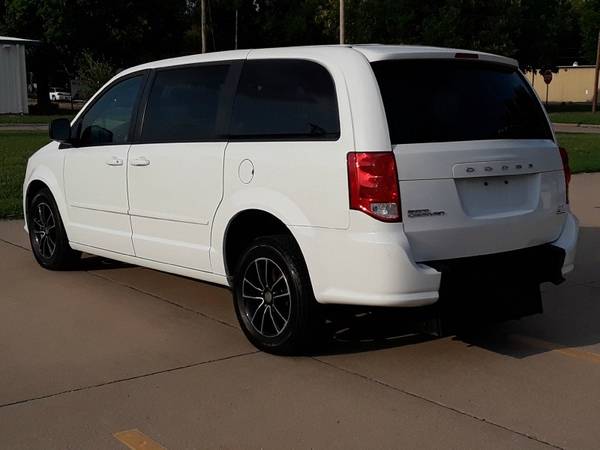 2016 Dodge Caravan 4dr Wgn SE Plus for sale in Dallas, TX – photo 12