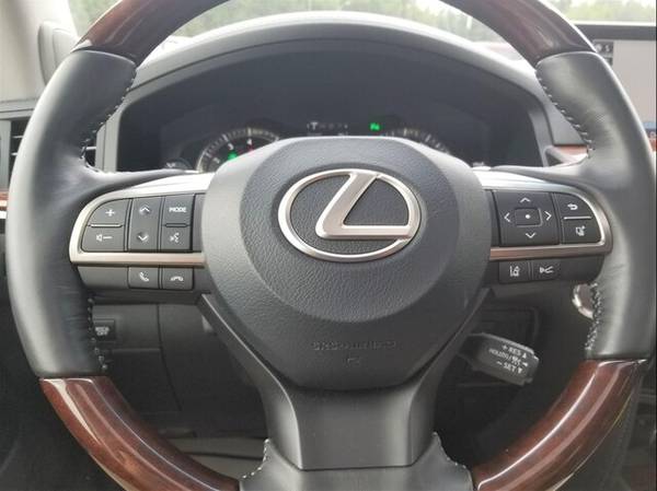 2017 Lexus LX 570 4x4 for sale in Eveleth, MN – photo 5