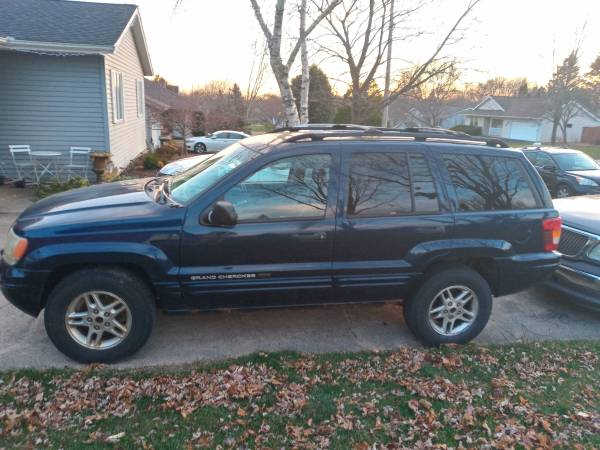 2004 Jeep Grand Cherokee - cars & trucks - by owner - vehicle... for sale in Sun Prairie, WI – photo 7