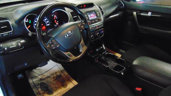 2015 Kia Sedona LX All Wheel Drive Loaded - - by for sale in Watertown, NY – photo 10