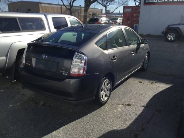 2007 Toyota Prius 50 MPG - cars & trucks - by dealer - vehicle... for sale in MIDDLEBORO, MA – photo 4