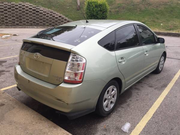 2006 TOYOTA PRIUS HYBRID - cars & trucks - by owner - vehicle... for sale in Caseyville, MO – photo 2