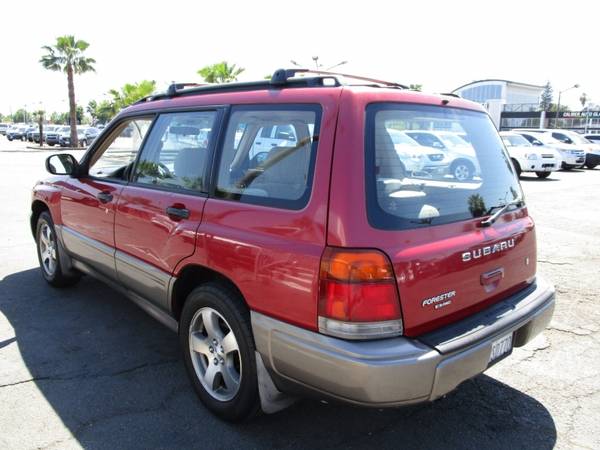 1999 Subaru S AWD - CLEAN INTERIOR - RECENTLY SMOGGED - HEATED SEATS for sale in Sacramento , CA – photo 4