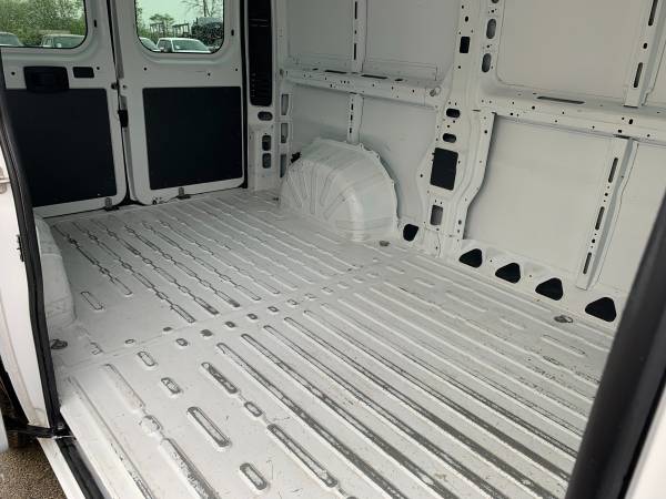 2020 RAM ProMaster Cargo 1500 136 WB - - by dealer for sale in Springfield, IL – photo 13